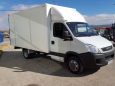 Caja cerrada IVECO 35C15