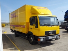MAN 8163, year 1999, with 1.159.231km, close box of 6.1m long x 2,3m high x 2. 45m width and rear lift door.