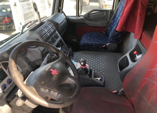 Used Truck IVECO AT440S35T/P with, year 2006.