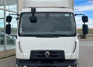 Camión RENAULT T12.210  con cabina corta, cambio automático, del año 2016 y 301.998km.  Carrozado con caja cerrada, y plataforma elevadora retráctil.  Precio 38.500€+IVA con camión reacondicionado,