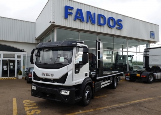 New truck IVECO Eurocargo ML150E28 with car transport plataform.