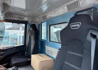 New IVECO T-WAY, AD380T45, 450cv, 6x4.