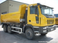 Dumper Astra modelo 64.41, 6x4 del año 2007, tan solo 5.500km