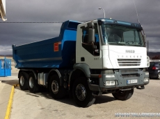 Tipper truck IVECO AD410T38, 8x4, year 2006, only 16.435km, like new