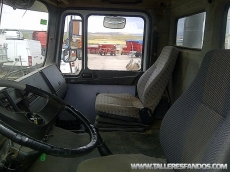 Camión usado marca MAN 26.372, 6x6, manual, del año 1991, 266.327km.