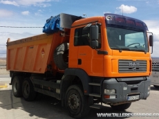 Dumper MAN TGA 360A, 6x4 del año 2004, con caja Meiller con sobrelateral, 16m3