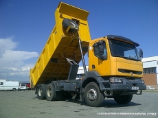 Dumper Renault Kerax 400.34, 6x4, Euro 2, no es DCI, es el mecánico