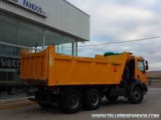 Tipper truck Renault Kerax, 420.34, 6x4, year 2003, with 169.665km, box Meiller Kipper.