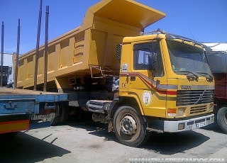 Dumper Volvo FL10 26 Intercool, 6x4