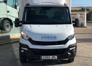 Used Van IVECO 35C15 with closed box, year 2016, with 78.414km