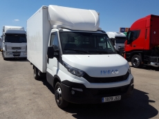 Van like new IVECO Daily 35C15 of 20m3, year 2015 with 75.231km.