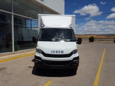 Van like new IVECO Daily 35C15 of 20m3, year 2016 with 25km,
