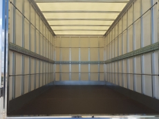 Van like new IVECO Daily 35C15 of 20m3, year 2016 with 25km,