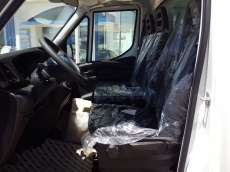 Van like new IVECO Daily 35C15 of 20m3, year 2016 with 25km,