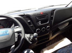 Van like new IVECO Daily 35C15 of 20m3, year 2016 with 25km,