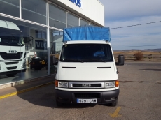 IVECO Daily 35C13D, 130hp, year 2004 with 488.050km, for 7 people.
