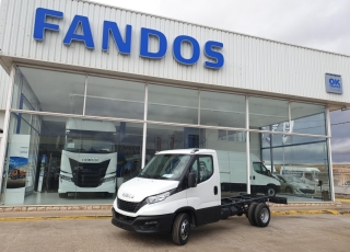 New Van IVECO 35C16H 3 l 3450 MY2019 in chassis.