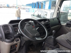 Van Renault Maxity 150.45, year 2007, with 361.323km, fuel tank of 3.000l.