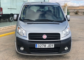 Furgoneta de ocasión de 9 plazas.
Marca Fiat Scudo 130cv, del año 2015, con 139.000km.
Dada de alta como turismo.
Precio 9.900€ + IVA sin garantía.
Furgoneta con todas revisiones, mantenimientos e ITVs al día.
Dado de alta como turismo podrás circular como si condujeras tu coche.