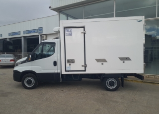 Used Van 
IVECO 
35S14
Year 2016,
227.891km