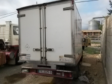 Furgoneta IVECO 40.8, del año 1994, con caja frigorífica.