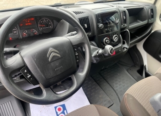 Used Van  CITROEN JUMPER,
year 2018,
con 182.486km.