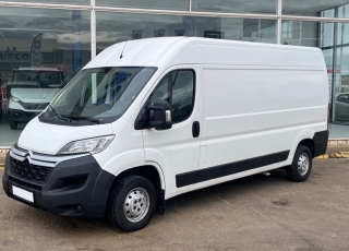 Furgoneta de ocasión, 
CITROEN JUMPER,
L2H2,
Año 2018 con 182.486km.  Precio 17.500€ reacondicionada y con 3 Meses de garantía de cadena cinemática.