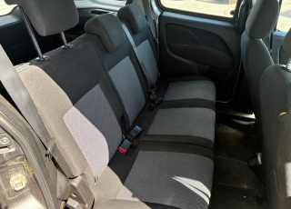 New Van  Fiat Dobló 5 Plazas