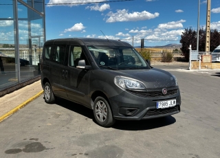New Van  Fiat Dobló 5 Plazas