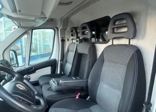 Furgoneta de ocasión, 
FIAT DUCATO,
Año 2017 con 169.857km.  Precio 15.700€ reacondicionada, sin garantía.