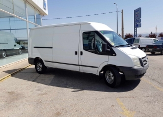 Furgoneta Ford Transit, del año 2009 con 131.918km.