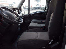 Used Van IVECO Daily 35S13V of 12m3, year 2012, with 146.263km.