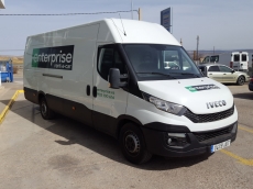 Used Van IVECO Daily 35S13V of 16m3, year 2015, with 74.773km.