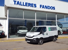 Used Van IVECO Daily 35S13V of 7m3, year 2015 with 69.945km.