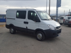 Used Van IVECO Daily 35S13SV family of 6 seats, year 2011 with 127.777km.