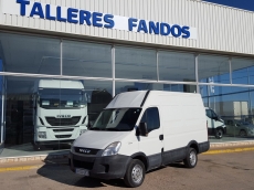 Used Van IVECO Daily 35S14V of 10m3, year 2010 with 129.000km.