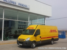 Furgoneta usada IVECO 35S14V, de 140cv, año 2007, de 15m3