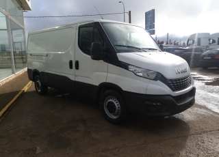New Van IVECO 35S14V 9m3.
