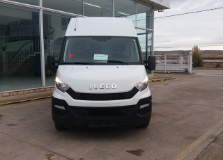 Furgón de ocasión IVECO Daily 35S15V 150cv, de 12m3, del año 2016, con 69.298km, revisada y con 12 meses de garantía de cadena cinemática.