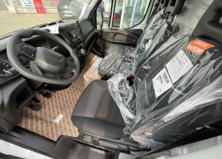 New Van  IVECO 
35S16 of 16m3,