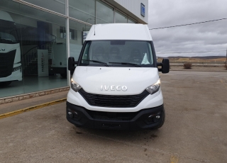 New Van IVECO 35S16V 12m3.