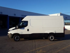 New Van  IVECO 35S16V Euro 6 of 12m3.