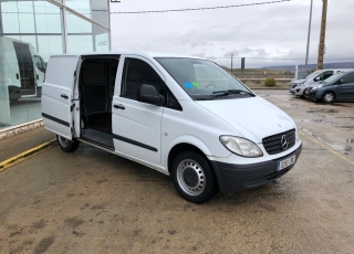 Used Van MERCEDES VITO 111CDI, YEAR 2006 WITH 217.921km.