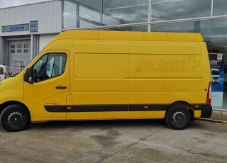 Used Van  RENAULT MASTER 125.35 L3H3, year 2013 with 139.630km.