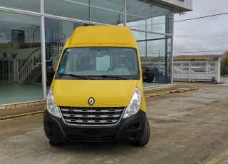Used Van  RENAULT MASTER 125.35 L3H3, year 2013 with 139.630km.