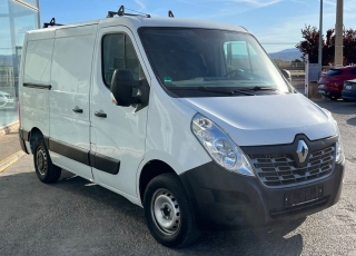 Furgoneta seminueva, 
RENAULT ,
Modelo RENAULT MASTER de 110cv
Con cambio manual 6 velocidades.
CON TAN SOLO 136.549KM OPORTUNIDAD!! MATRICULADA 20/12/2016