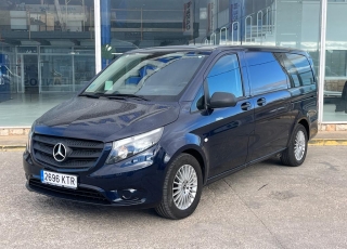 Furgoneta, 
MERCEDES VITO 114 PRO  ,
caja de cambios automática , 9 plazas disponibles  vehículo con tan solo 86.003km
excelente estado.