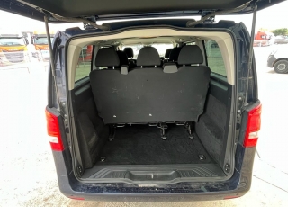 Furgoneta, 
MERCEDES VITO 114 CDI TOURER  ,
caja de cambios automática , 9 plazas disponibles  vehículo con tan solo 99.162km
excelente estado.