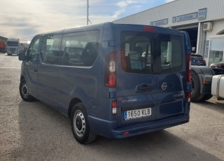 Furgoneta de ocasión de 9 plazas.
Marca Opel Vivaro 125cv, 
del año 2018, 
con 61.400km.
Biturbo, doble climatizador, pantalla con navegador, airbag, asientos desmontables ... 
Dada de alta como vehículo mixto.

Precio 16.500€ + IVA sin garantía.
Furgoneta con todas revisiones, mantenimientos e ITVs al día.