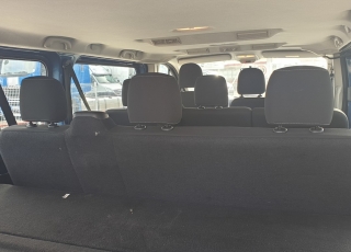 Furgoneta de ocasión de 9 plazas.
Marca Opel Vivaro 125cv, 
del año 2018, 
con 61.400km.
Biturbo, doble climatizador, pantalla con navegador, airbag, asientos desmontables ... 
Dada de alta como vehículo mixto.

Precio 16.500€ + IVA sin garantía.
Furgoneta con todas revisiones, mantenimientos e ITVs al día.